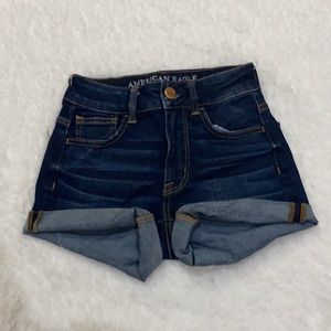 GREAT CONDITION JEAN SHORTS 🤍💙
